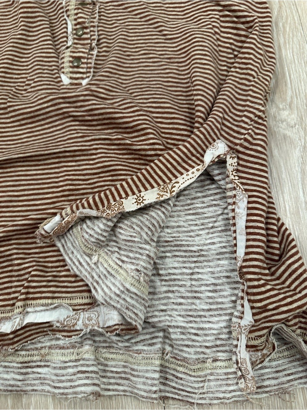 We The Free - Striped Sleeveless Henley Tunic Top - Brown & Cream Large - Picture 3 of 5
